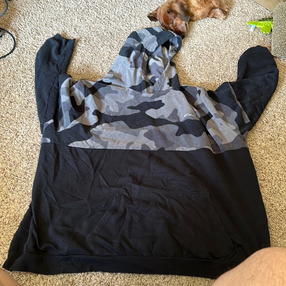 5XT Columbia Black Camouflage Hoodie
